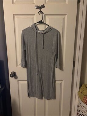 Light Heather Gray Hooded Midi Dress with Drawstring